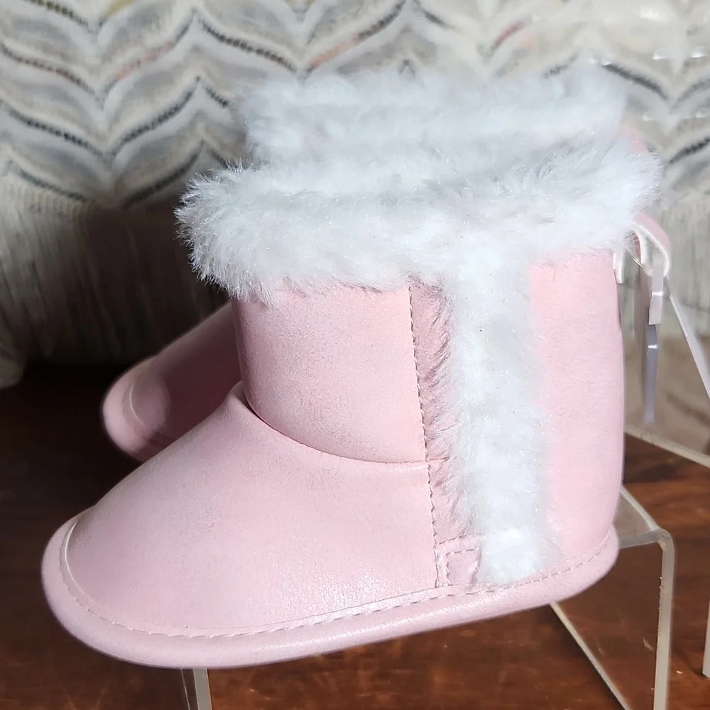 0-3M Child of Mine Carter's Pink Fuax Fur Boots